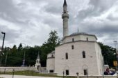 Bosna Hersek’te Arnaudiye Camii yeniden ibadete açıldı