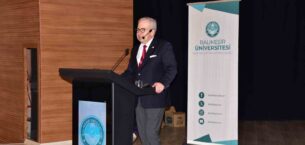 Cihat Yaycı Balıkesir Üniversitesinde “Mavi Vatan”ı anlattı