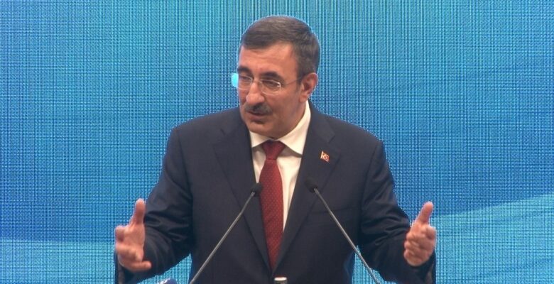 Cumhurbaşkanı Yardımcısı Yılmaz, Türkiye-Azerbaycan İş Forumu’na katıldı