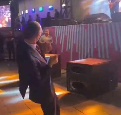 Etimesgut Belediye Başkanı Beşikçioğlu dansıyla gündem oldu