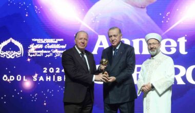 İyilik Ödülü sahibi Seferoğlu: “Bin 510 caminin 30 yıl süreyle elektriğini ücretsiz olarak karşılayacağız”