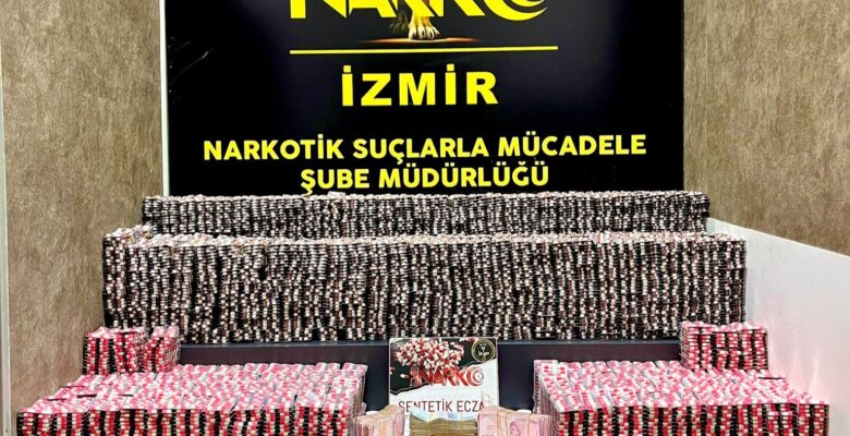 İzmir’de 75 bine yakın sentetik uyuşturucu hap ele geçirildi