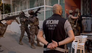 İzmir’de tefecilere dev operasyon: 40 gözaltı