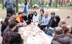 Sultangazi Belediyesi Eğitime Destek Akademisi’nden gençlere motivasyon pikniği