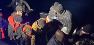 Yunanistan’ın geri ittiği 39 düzensiz göçmen kurtarıldı