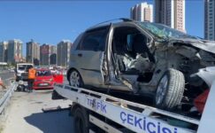 Eyüpsultan’da trafik kazası: 1’i ağır 3 yaralı