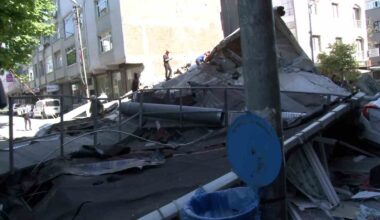 İstanbul Valiliği: “Küçükçekmece’de 3 katlı bina çöktü”